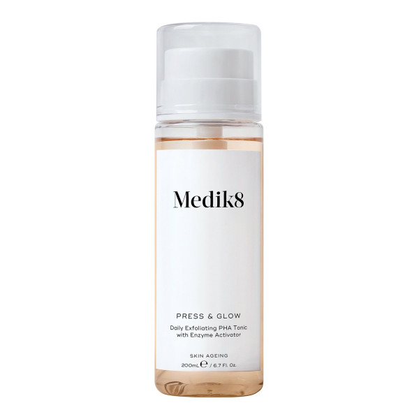 Щоденний тонік для обличчя Medik8 Press and Glow Daily Exfoliating PHA Tonic 200 мл
