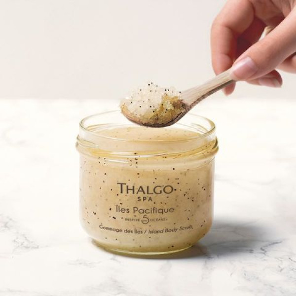 Скраб для тіла Екзотичний острів Thalgo Exotic Island Body Scrub 270 мл